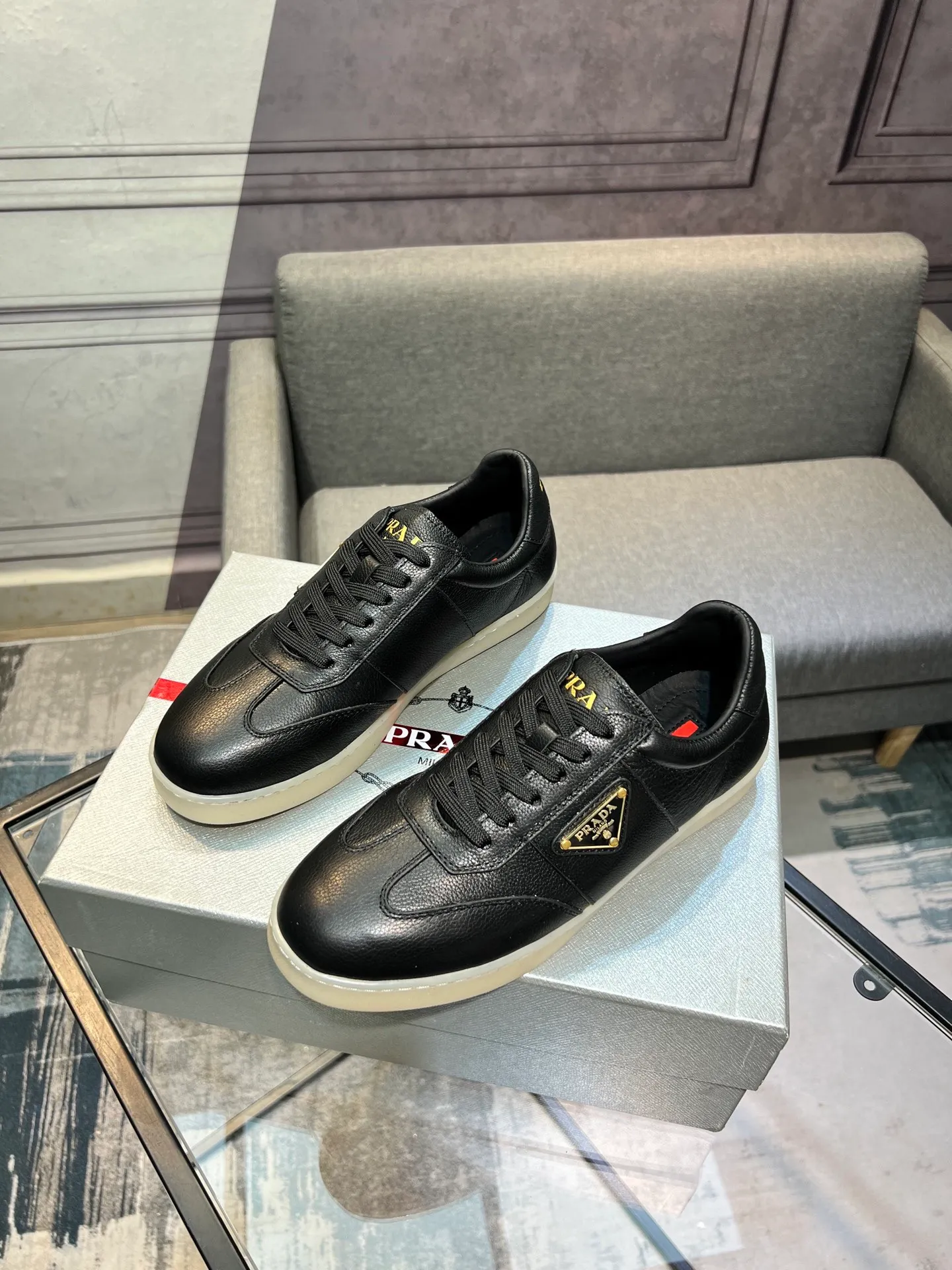 Men's shoes 💰540 [PRADA] Men's shoes are popular in the counter, official website synchronization, 1 high-quality shipment ✔️ Original frosted cowhide + cowhide lining, 1🆚1 replica, original sole, 38-45 (45 customized, non-refundable)